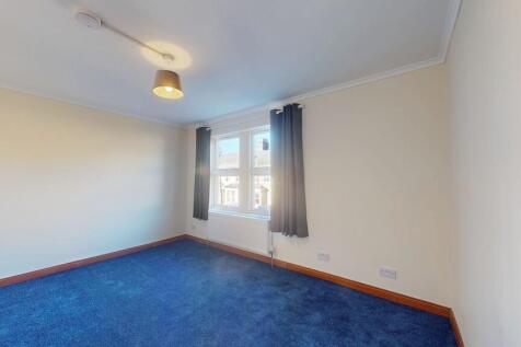 Bedroom 5 - Angle...