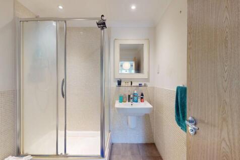 En-Suite Shower R...