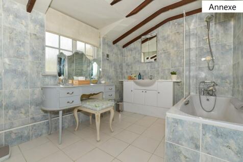 Annexe Bathroom