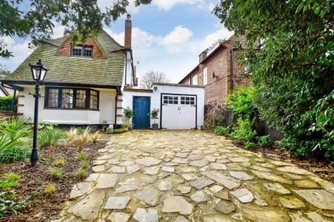 Driveway/Parking