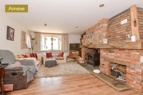Annexe Lounge