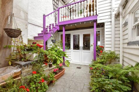 Open Courtyard