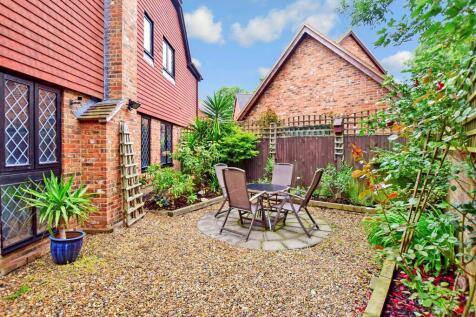 Patio/Decking