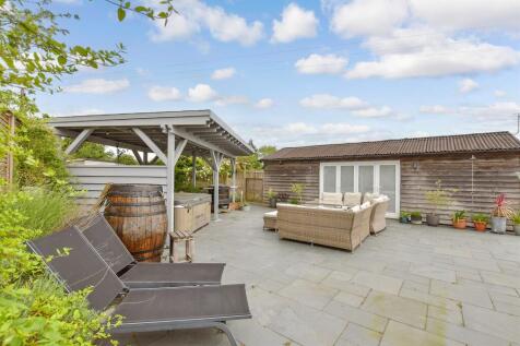 Patio / Decking