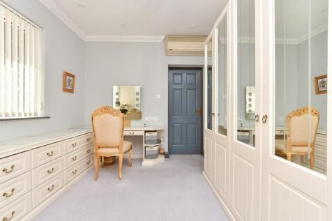 Dressing Area