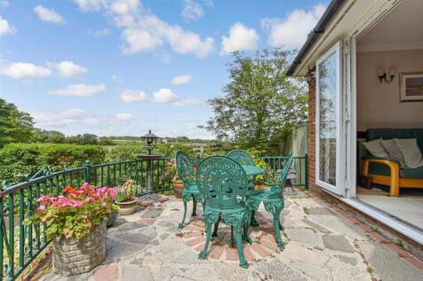 Patio / Decking
