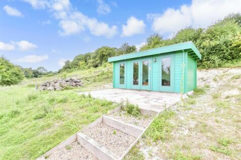 Workshop/Outbuildings