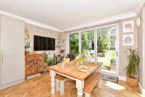 Kitchen/ Diner