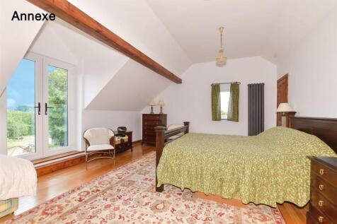Annexe Bedroom 1