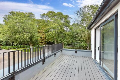 Balcony / Terrace