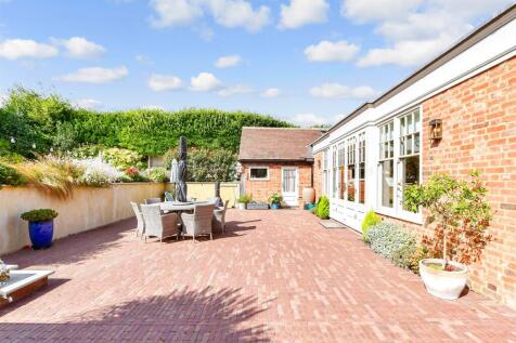 Patio / Decking