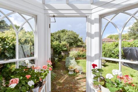 Internal Lifestyle Photograph