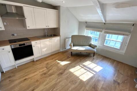 Kitchen/Living Room