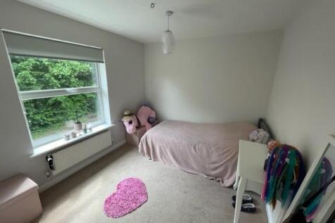 2 Bedroom 1.jpg
