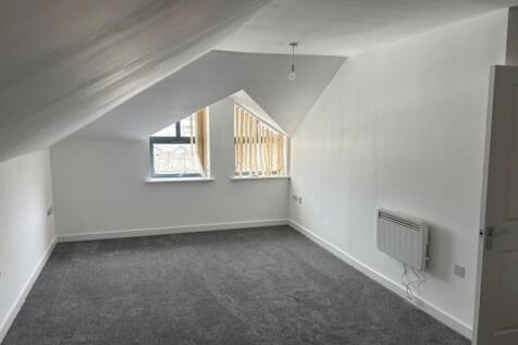 Living Room 1.jpg