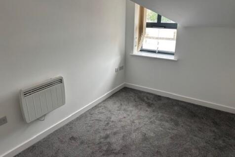 Bedroom 1 - 1