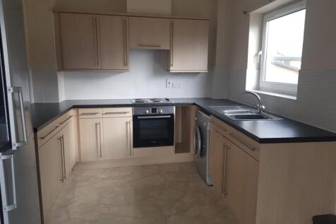 21 Holly Kitchen.jpg