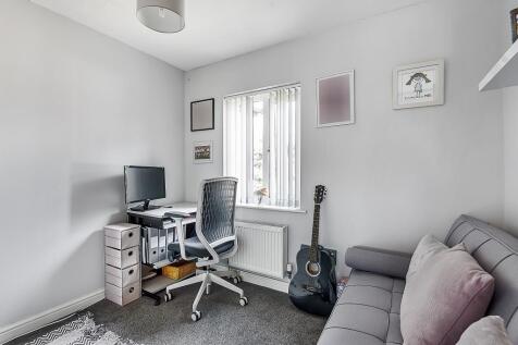 Bedroom/Study