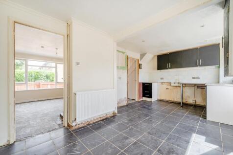 Kitchen Diner / Sitting Room Angle