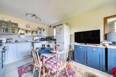 Open Plan Kitchen/Dining Area