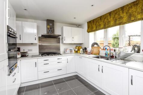 Fitted Kitchen