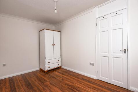Doubel Bedroom