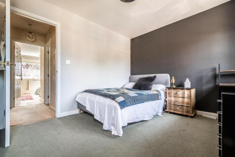 15 The Grange - W...
