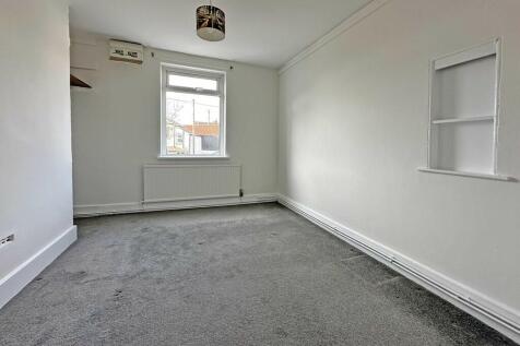 7 Bed