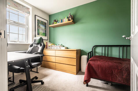  Savoy Street - W...