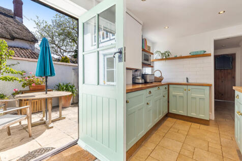 Second Kitchen