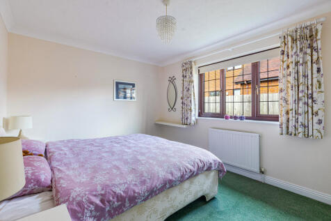 A35 - 4 Nurseries...
