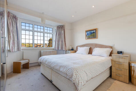 A20 - 7 Maryfield...