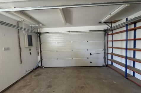 DOUBLE GARAGE&#96;