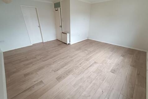 Bedsit room  view 2