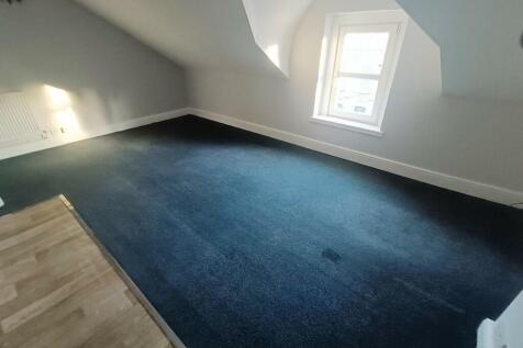 Bedsit/studio view 2
