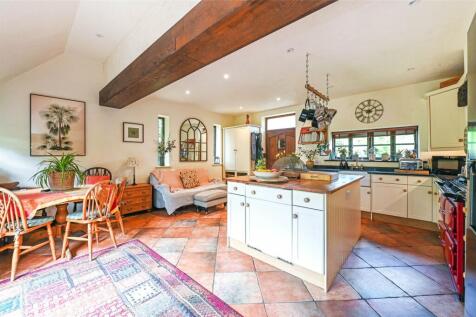Kitchen/Breakfast Rm