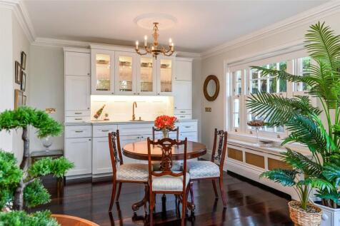 Lounge/Kitchenette