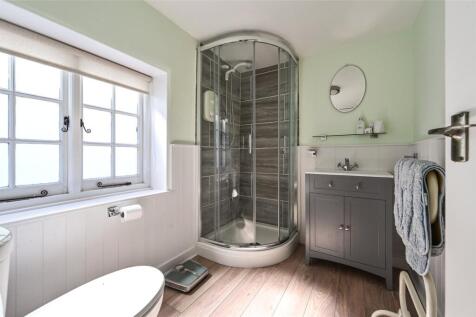 Cottage Shower Room