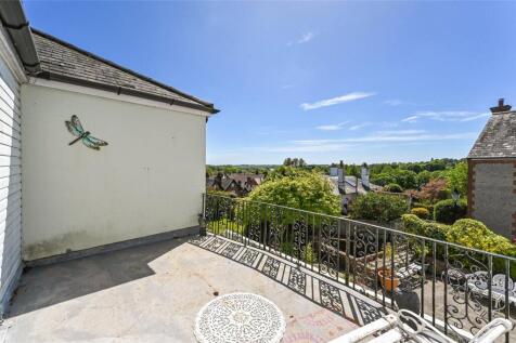 Roof Terrace &amp; View