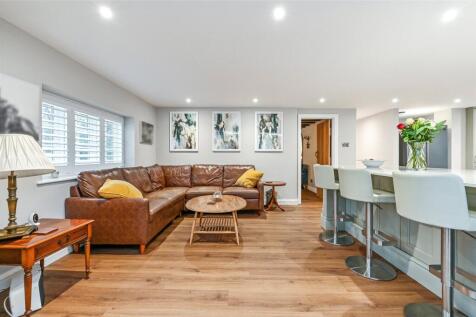 Kitchen/Dining/Livng