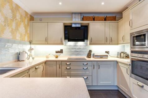Kitchen/Dining Rm