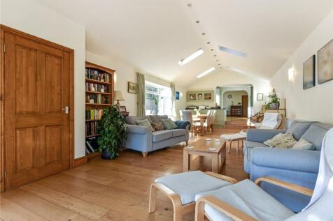 Dining/Living Room