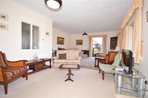 Sitting/Dining Room