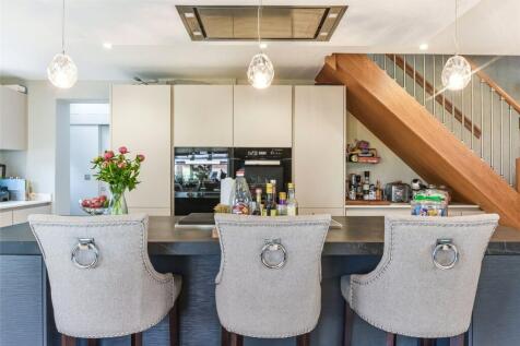 Living/Kitchen