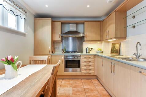 Kitchen/Breakfast Rm