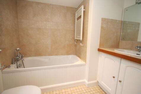 En Suite Bathroom