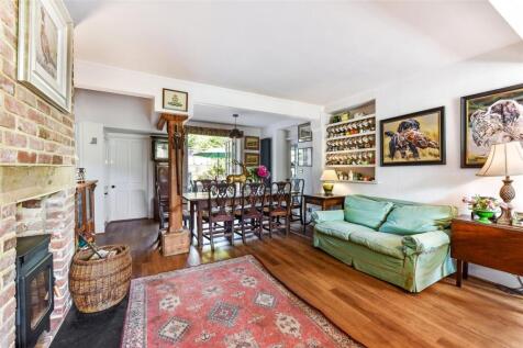 Kitchen/Dining/Famly