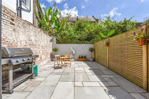 Courtyard Garden