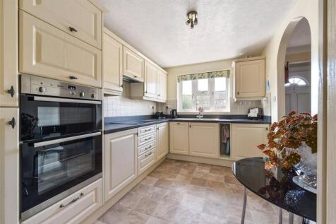 Kitchen/Breakfast Rm