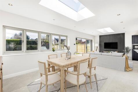 Family/Dining Room